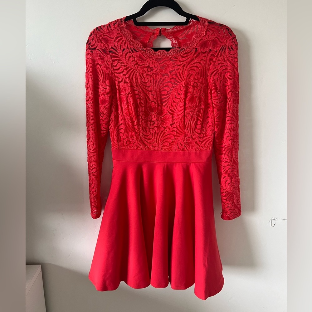 Bebe - Lace Dress - Red - Excellent Condition